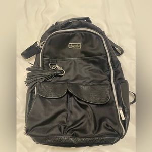 Itzy ritzy Boss diaper bag in black. Lightly used but does have some wear